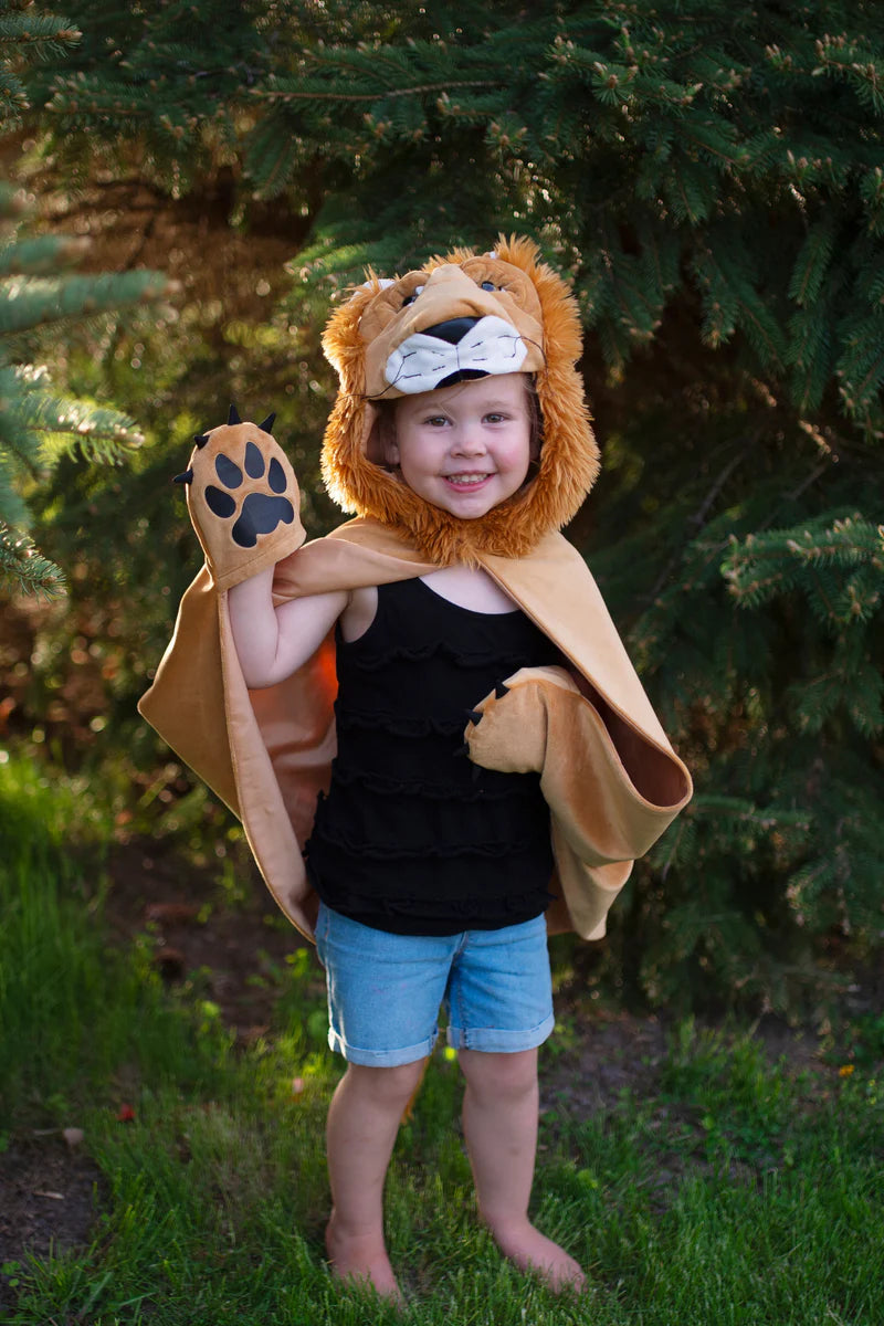 Lion Cape Size 2-3