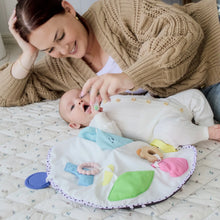 Load image into Gallery viewer, Tiny Land® Montessori Toys for Newborns (0–3 Months)