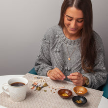 Load image into Gallery viewer, Gold Crush Bracelet Kit