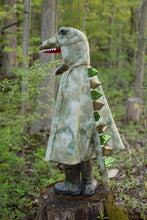 Load image into Gallery viewer, Grandasaurus T-Rex Cape &amp; Claws Size 4-6