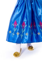 Load image into Gallery viewer, Scandinavian Princess Medium